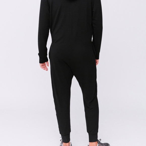 BNWT smash + Tess romper - Picture 3 of 3